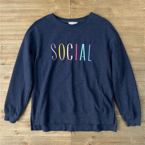 Wildfox Social Sweatshirt - Picture 2 of 6